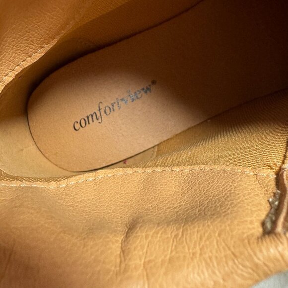 Comfort View Glendaly Tan High-Top Sneakers With Side Zipper & Lace-Up Closure - Picture 7 of 9